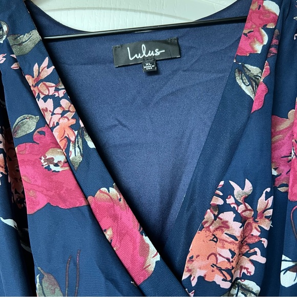 Lulus Navy Floral Print Dress Size XL NWOT Flowy & Feminine - Picture 2 of 8